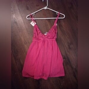 Elegant Pink Lace Chemise